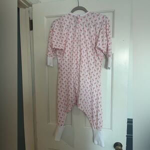 The flying squirrel sleepsack  Flamingo Print